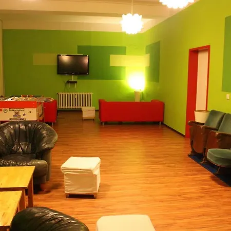 Hostel Baxpax Kreuzberg *